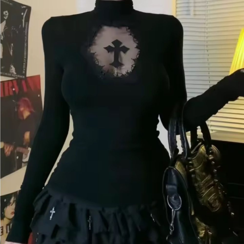 Elegant Black Lace Detail Women's Top Goth Gothic - Picture 4 of 16